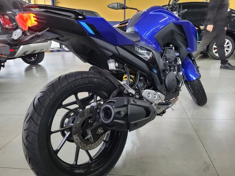 YAMAHA FZ25 250 FAZER CONNECTED