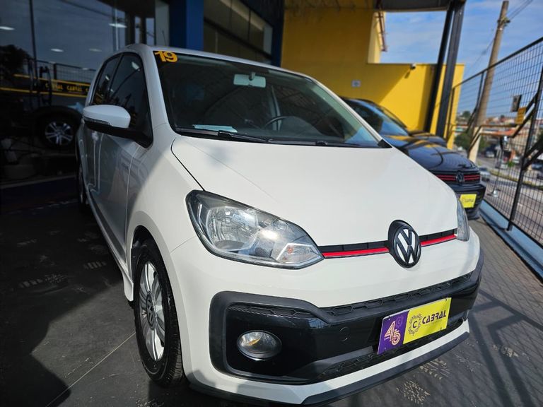 VolksWagen up! move 1.0 TSI Total Flex 12V 5p