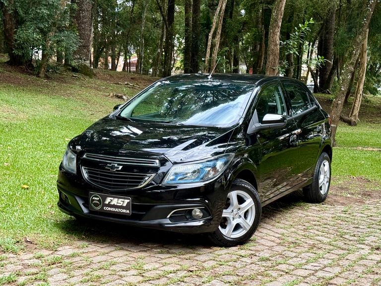 Chevrolet ONIX HATCH LT 1.4 8V FlexPower 5p Mec.