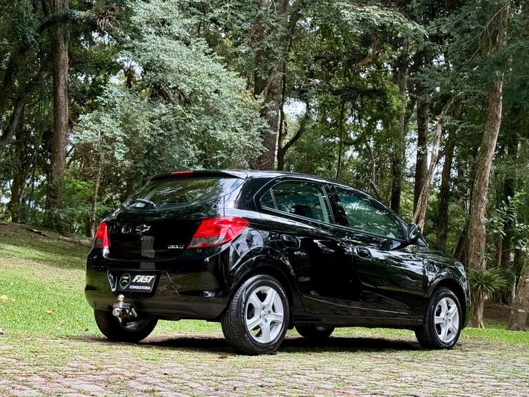 Chevrolet ONIX HATCH LT 1.4 8V FlexPower 5p Mec.