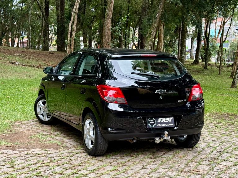Chevrolet ONIX HATCH LT 1.4 8V FlexPower 5p Mec.