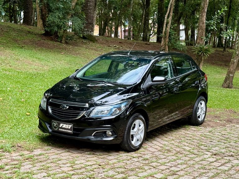 Chevrolet ONIX HATCH LT 1.4 8V FlexPower 5p Mec.