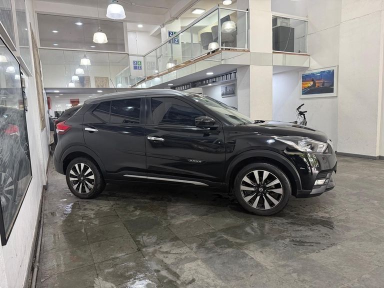 Nissan KICKS SL 1.6 16V FlexStar 5p Aut.