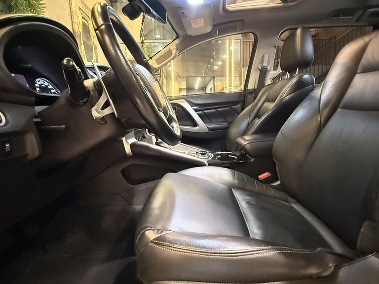 Mitsubishi Pajero Sport HPE 2.4 4x4 Diesel Aut.