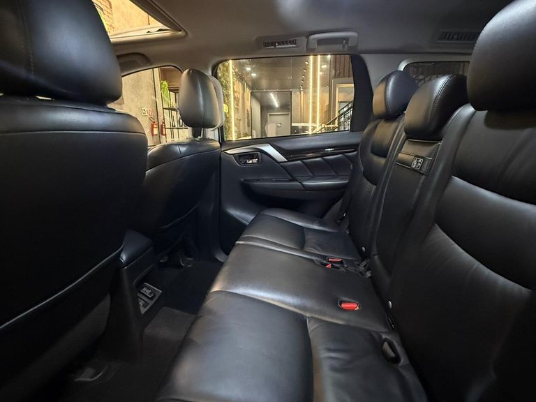 Mitsubishi Pajero Sport HPE 2.4 4x4 Diesel Aut.