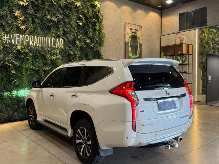 Mitsubishi Pajero Sport HPE 2.4 4x4 Diesel Aut.