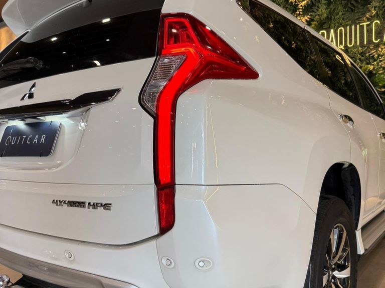 Mitsubishi Pajero Sport HPE 2.4 4x4 Diesel Aut.