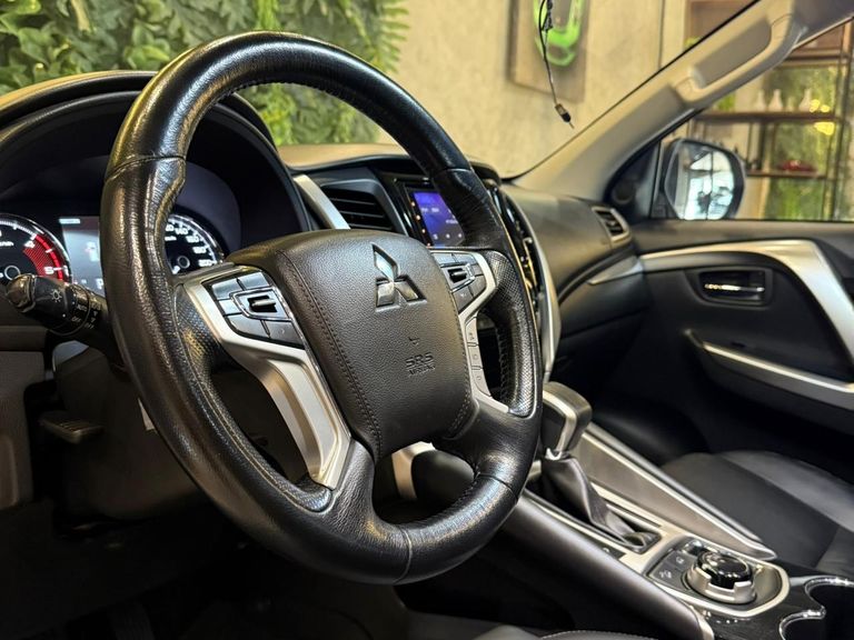 Mitsubishi Pajero Sport HPE 2.4 4x4 Diesel Aut.