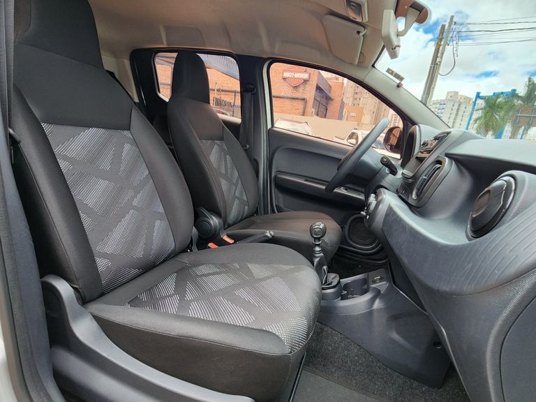 Fiat MOBI LIKE 1.0 Fire Flex 5p.