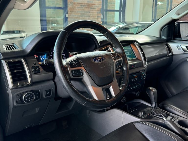 Ford Ranger Limited 3.2 4x4 CD Diesel Aut.