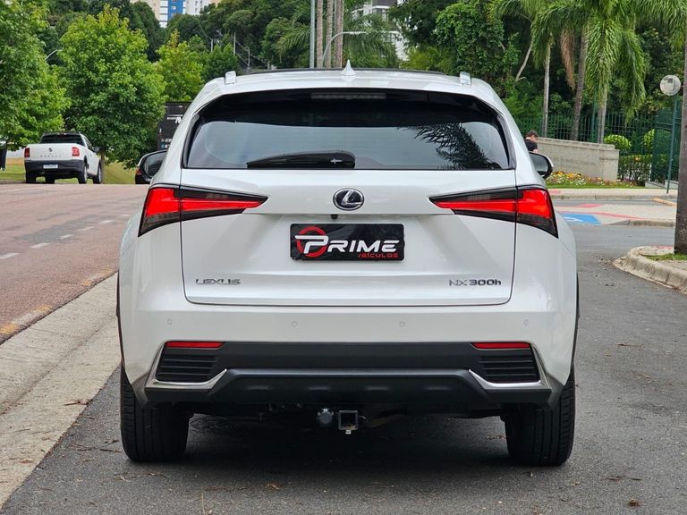 Lexus NX-300h Luxury 4x4 2.5 16V Aut. (Híb.)