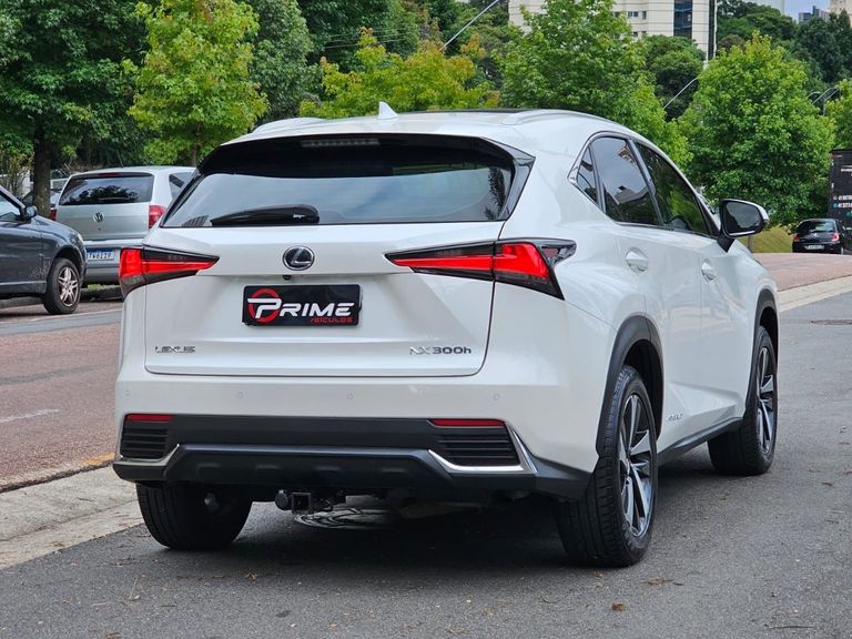 Lexus NX-300h Luxury 4x4 2.5 16V Aut. (Híb.)