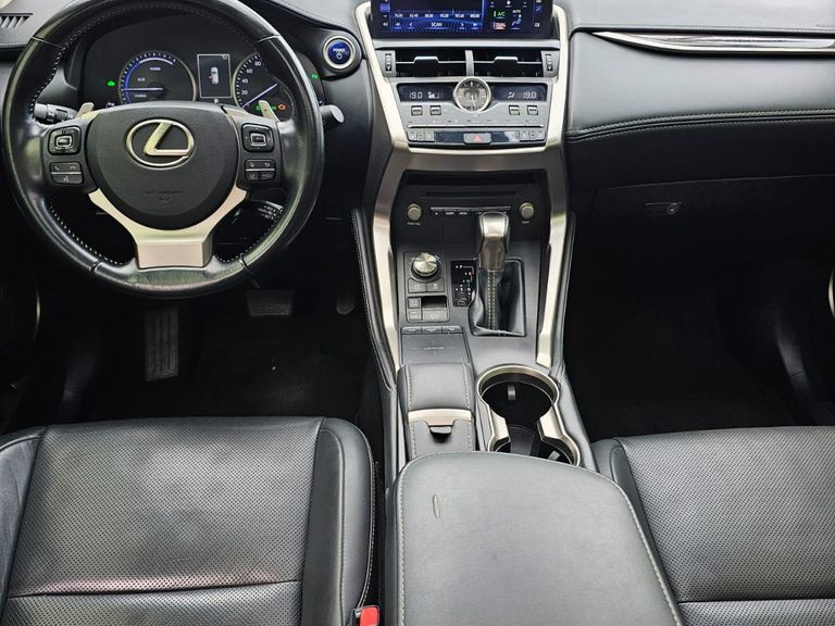 Lexus NX-300h Luxury 4x4 2.5 16V Aut. (Híb.)