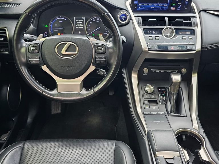 Lexus NX-300h Luxury 4x4 2.5 16V Aut. (Híb.)