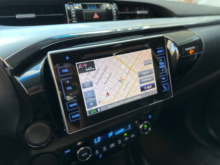 Toyota Hilux CD SRV 4x2 2.7 Flex 16V Aut.