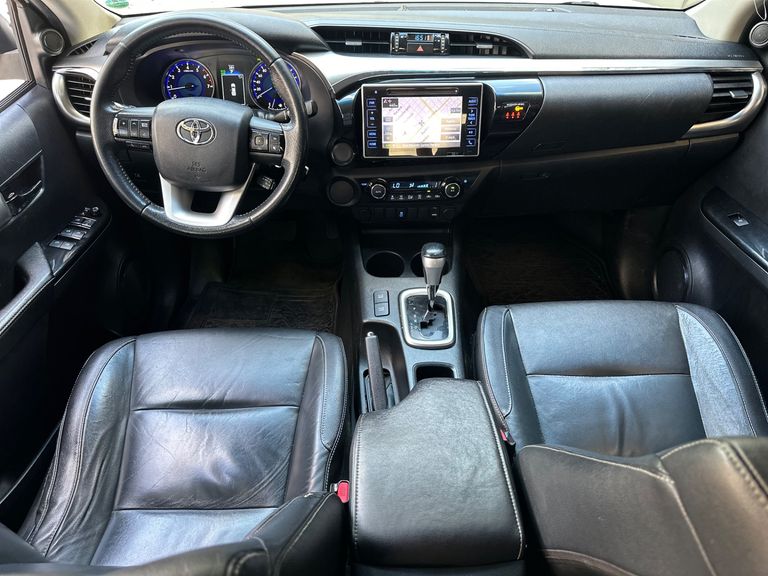 Toyota Hilux CD SRV 4x2 2.7 Flex 16V Aut.