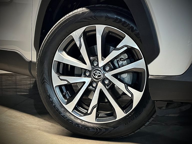 Toyota Corolla Cross XRE 2.0 16V Flex Aut.