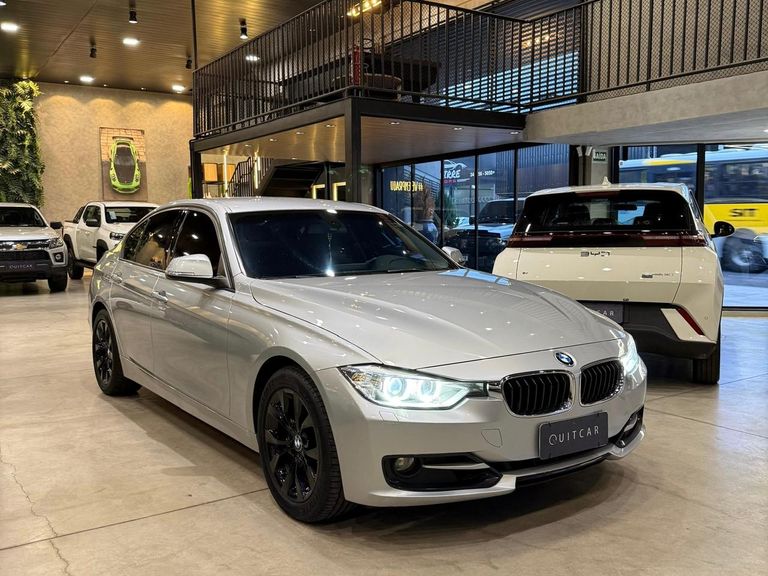 BMW 320iA 2.0 Turbo/ActiveFlex 16V/GP  4p