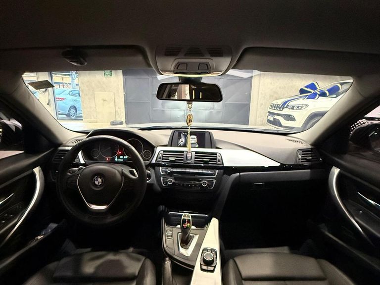 BMW 320iA 2.0 Turbo/ActiveFlex 16V/GP  4p