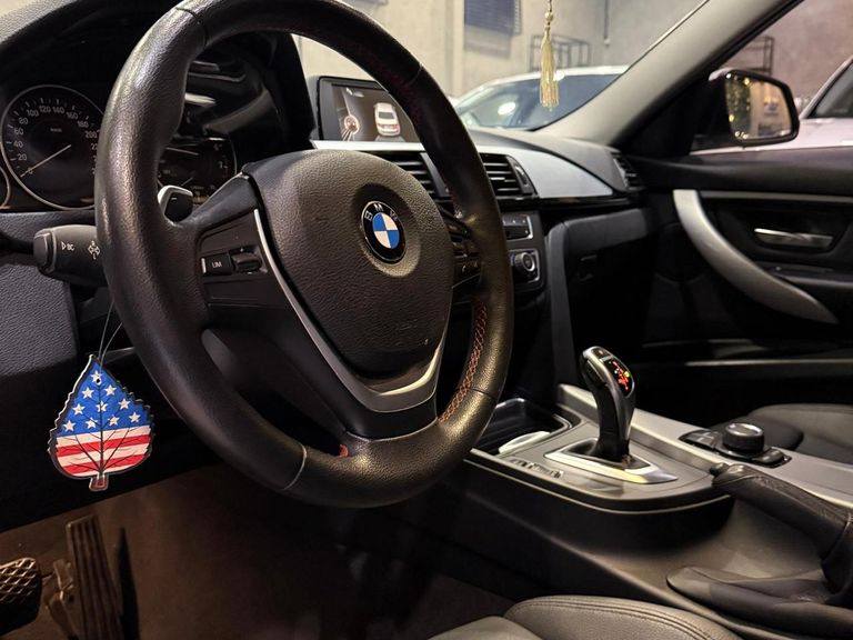 BMW 320iA 2.0 Turbo/ActiveFlex 16V/GP  4p