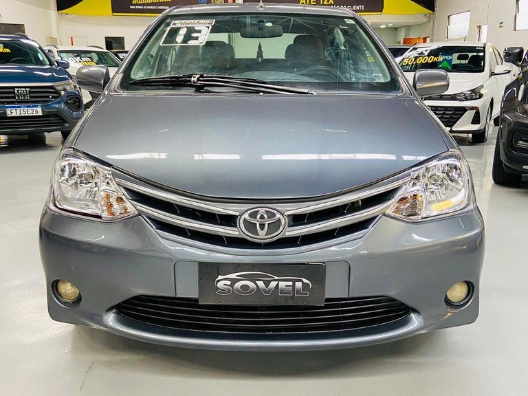 Toyota ETIOS XS Sedan1.5 Flex 16V 4p Mec.