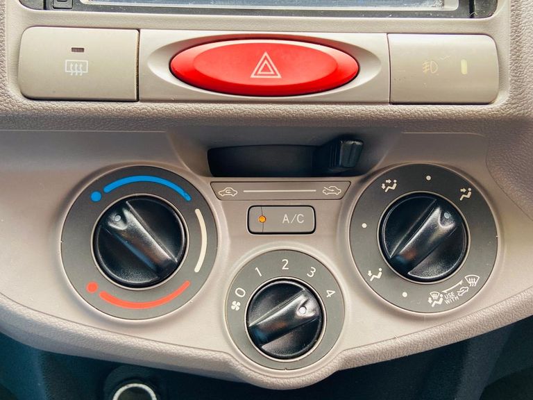 Toyota ETIOS XS Sedan1.5 Flex 16V 4p Mec.