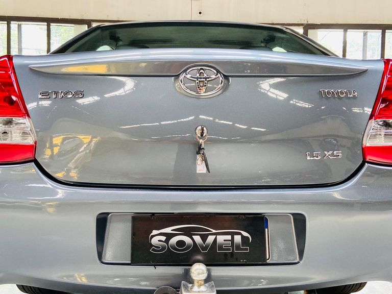 Toyota ETIOS XS Sedan1.5 Flex 16V 4p Mec.