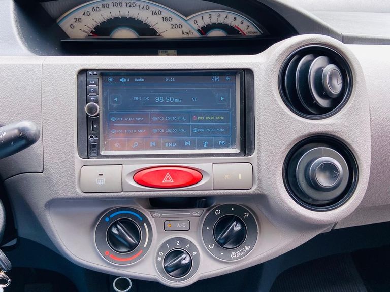 Toyota ETIOS XS Sedan1.5 Flex 16V 4p Mec.