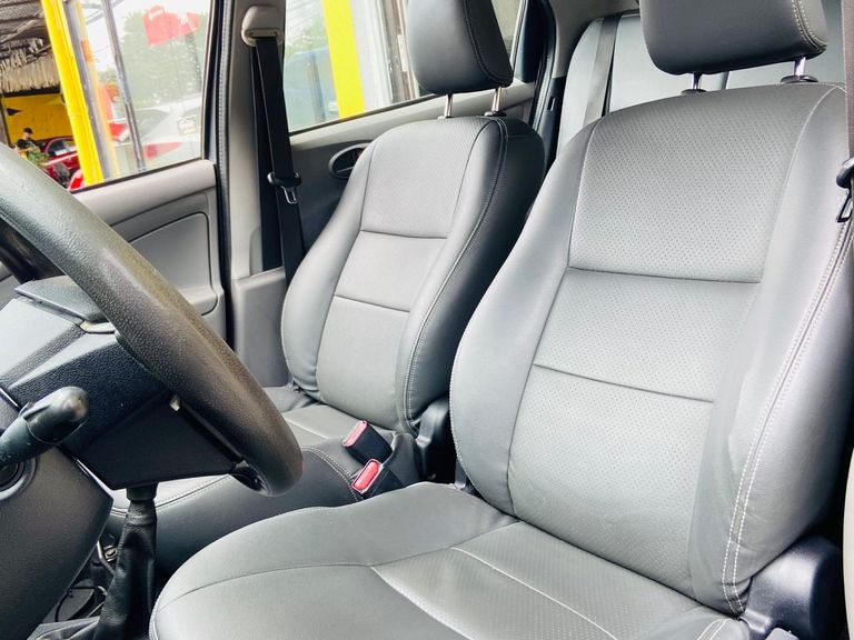 Toyota ETIOS XS Sedan1.5 Flex 16V 4p Mec.