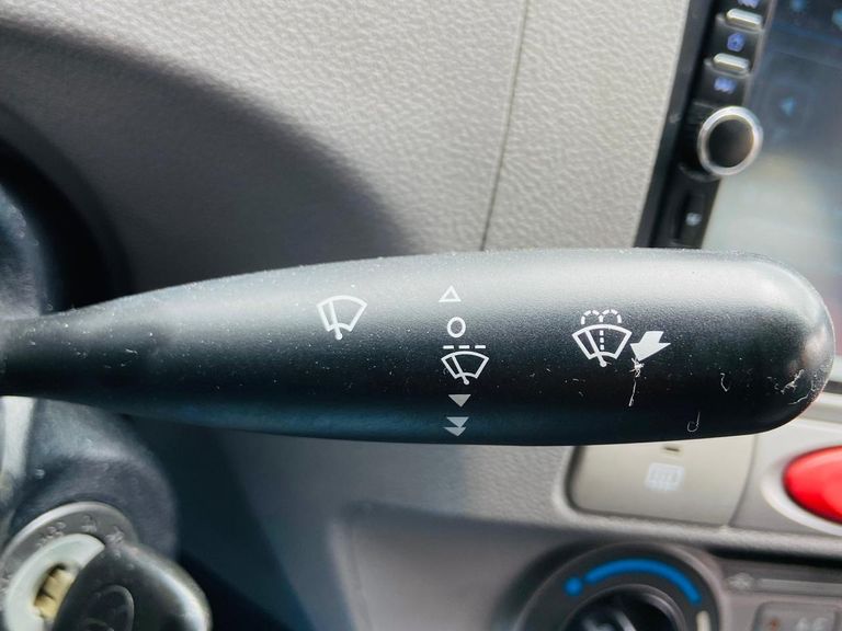 Toyota ETIOS XS Sedan1.5 Flex 16V 4p Mec.