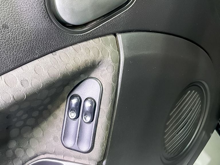 Ford Fiesta 1.6 16V Flex Mec. 5p