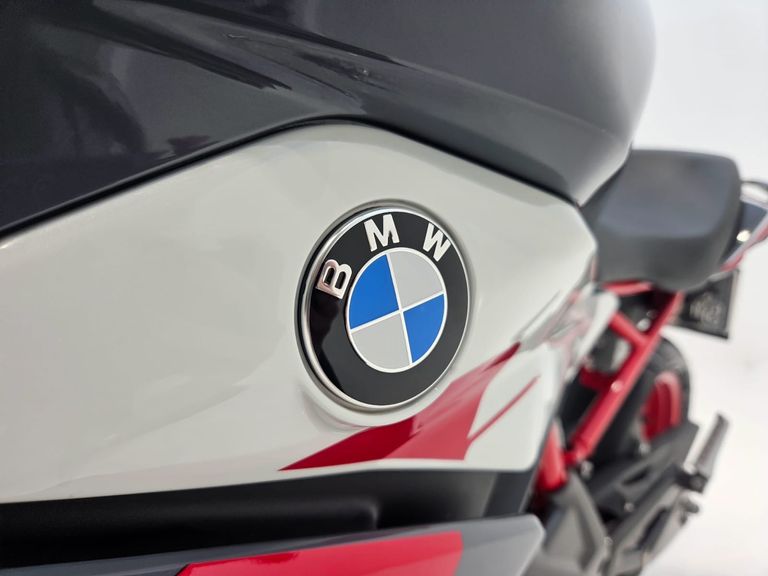 BMW G 310 R