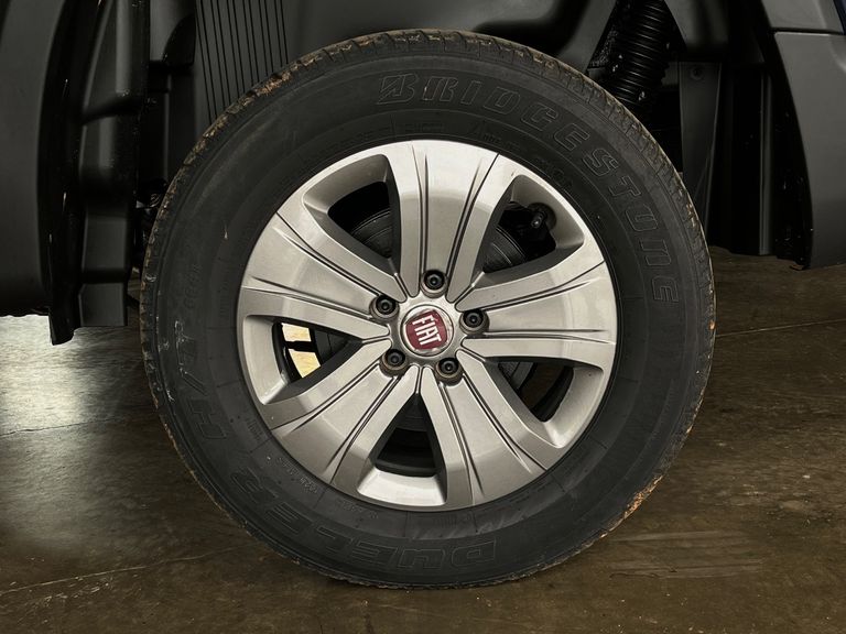 Fiat Toro Freedom 1.8 16V Flex Aut.