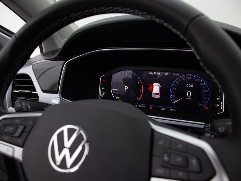 Volkswagen Highline 1.4 250 TSI Flex Aut.