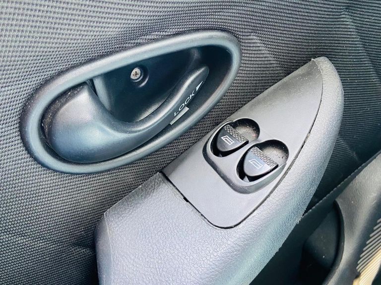 Fiat Siena 1.0/ EX 1.0 mpi Fire/ Fire Flex 8v