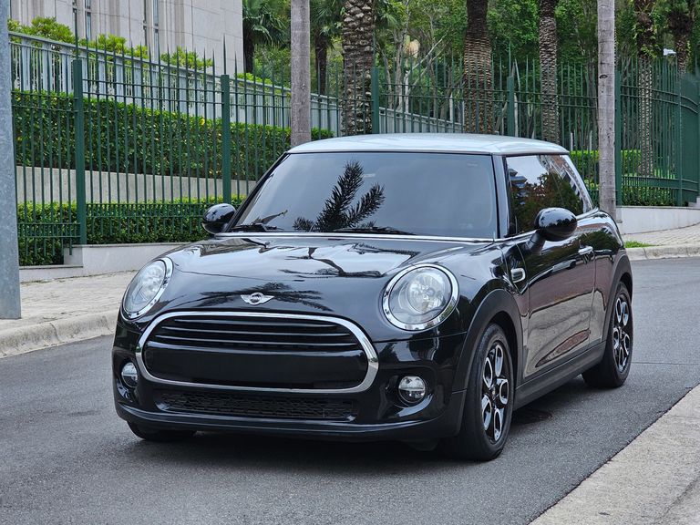 Mini COOPER 1.5 Turbo 12V 3p Aut.