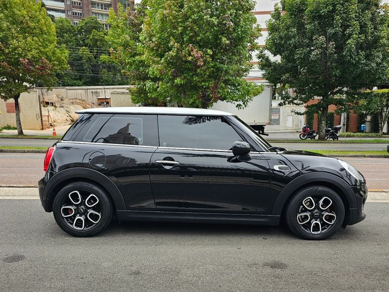 Mini COOPER 1.5 Turbo 12V 3p Aut.