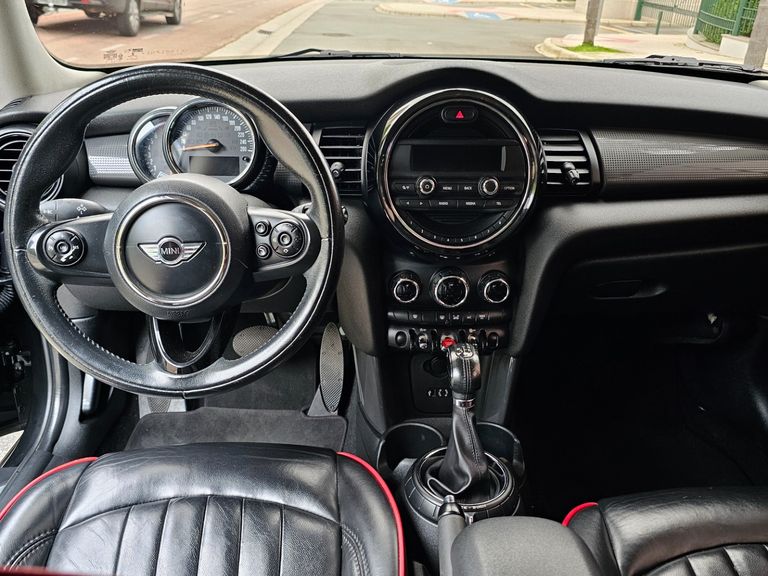 Mini COOPER 1.5 Turbo 12V 3p Aut.