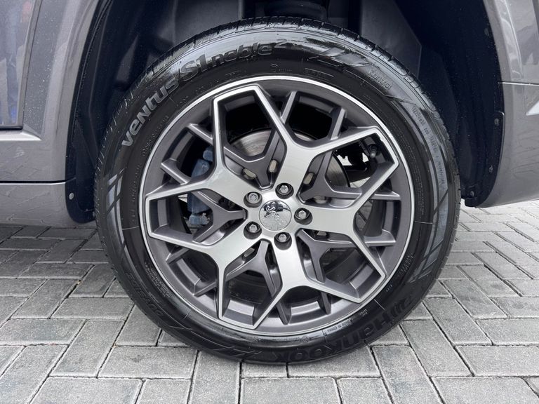 Jeep Commander Overl. TD380 2.0 4x4 Die. Aut.