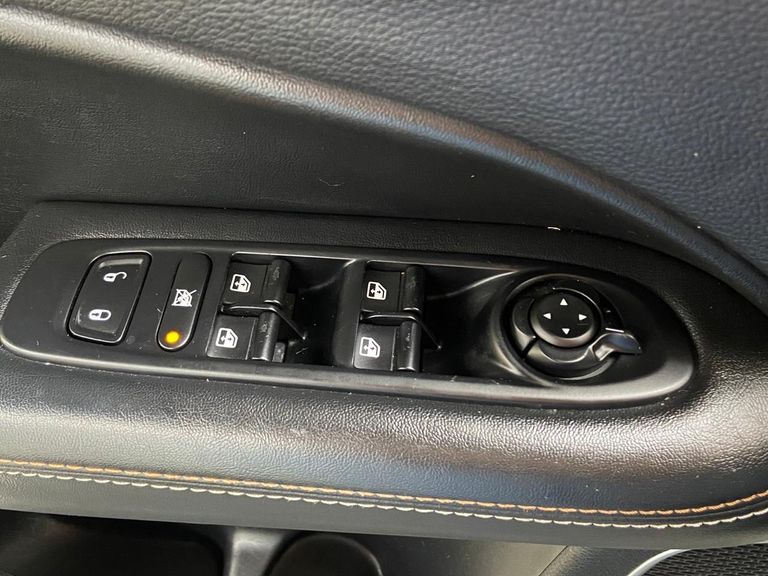 Jeep COMPASS LONGITUDE 2.0 4x2 Flex 16V Aut.