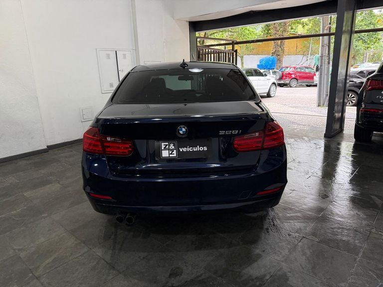 BMW 328iA Plus 2.0 TB 16V 245cv 4p