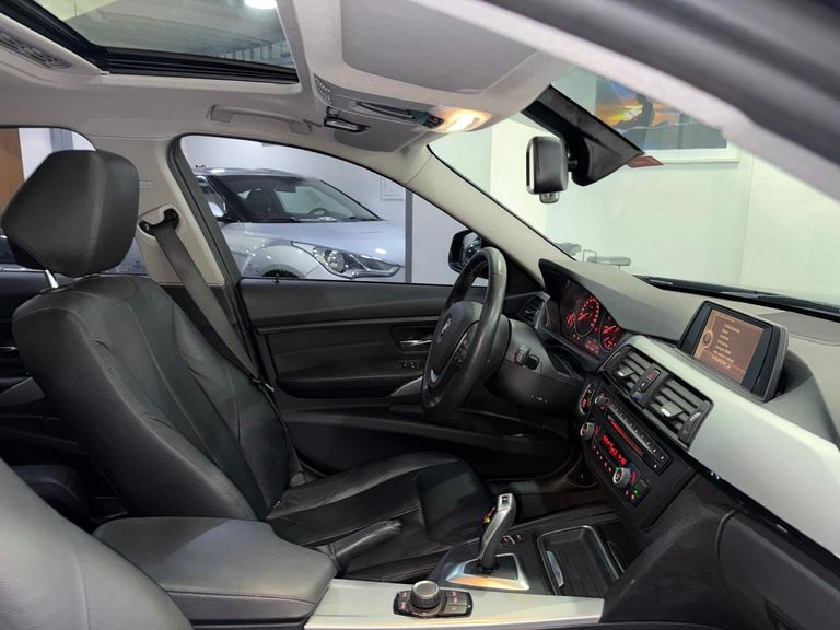 BMW 328iA Plus 2.0 TB 16V 245cv 4p