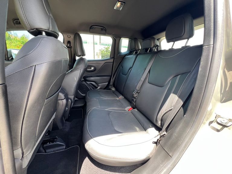 Jeep Renegade S T270 1.3 TB 4x4 Flex Aut.