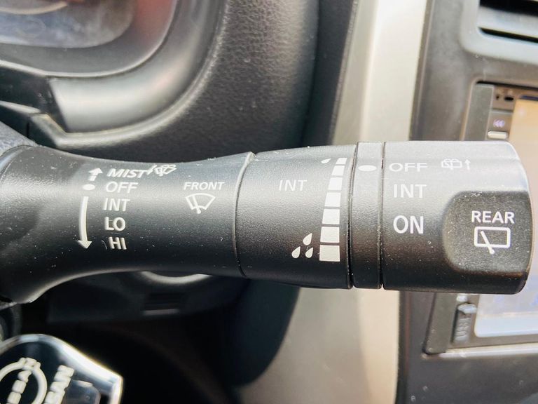 Nissan MARCH S 1.0 12V Flex 5p