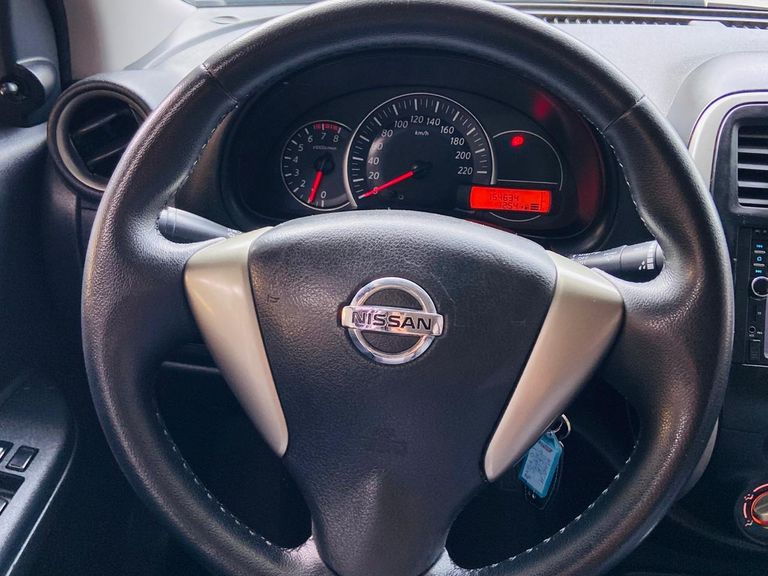 Nissan MARCH S 1.0 12V Flex 5p