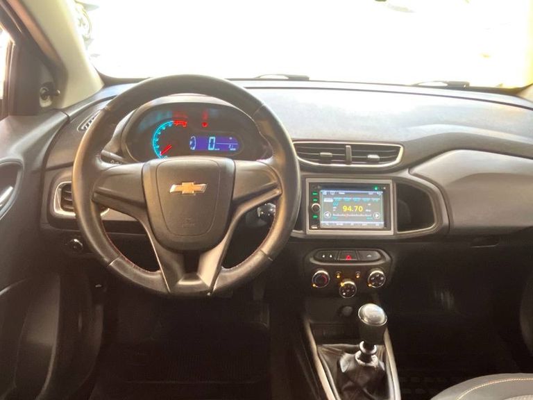 Chevrolet ONIX HATCH LT 1.0 8V FlexPower 5p Mec.