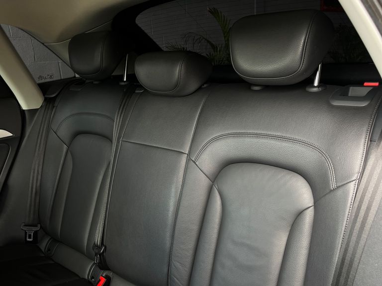 Audi Q3 Black Ed. 1.4 TFSI Flex/Black S-tron.