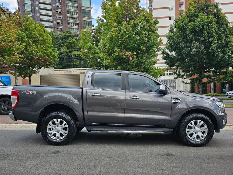 Ford Ranger XLT 3.2 20V 4x4 CD Diesel Aut.