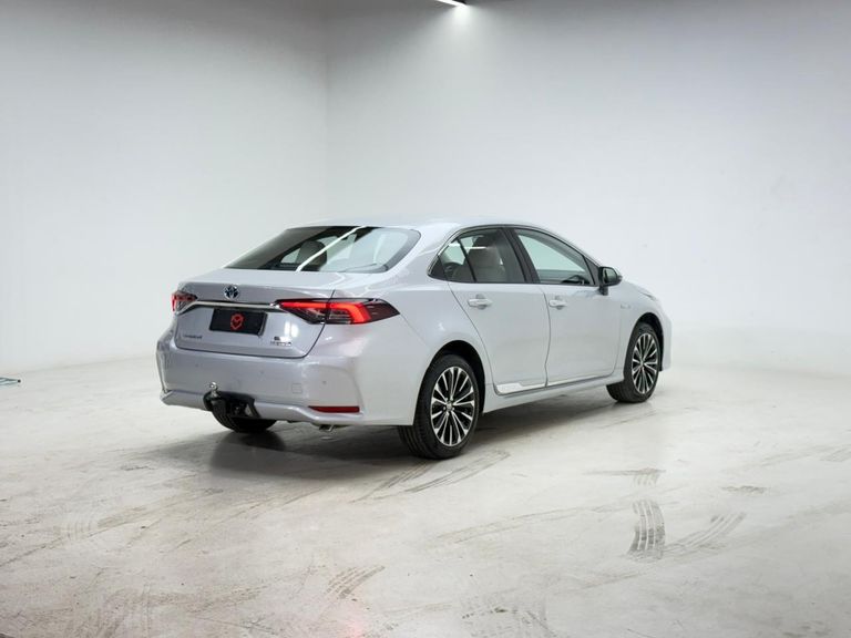 Toyota Corolla Altis Prem. 1.8 Aut. (Híbrido)