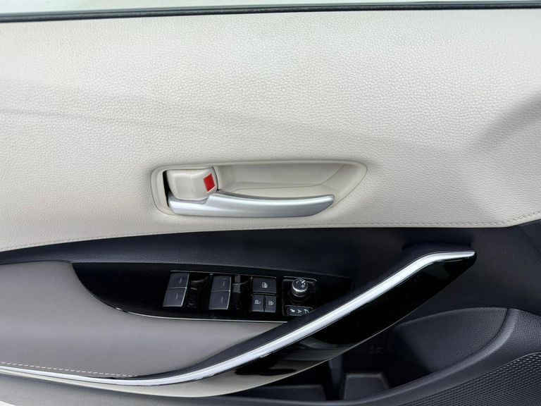 Toyota Corolla Altis Prem. 1.8 Aut. (Híbrido)